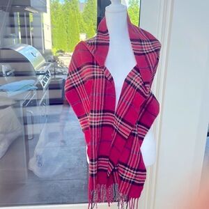 Cashmere Feel brand Scotland scarf wrap plaid soft warm like new